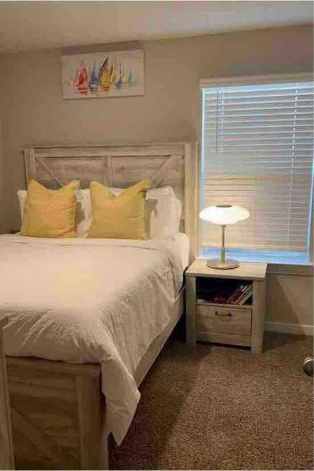 Luxe 3 Bedroom - Near Airport, Nrg, Downtown Villa